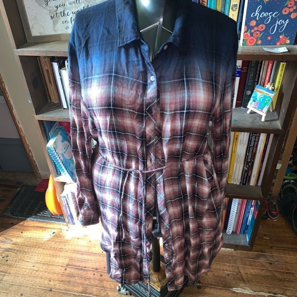 White Crow pink & blue plaid dipped button down L shirt dress